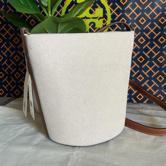 NWT blake canvas bucket crossbody shoulder bag classic cuoio brown 160762 - Picture 5 of 12